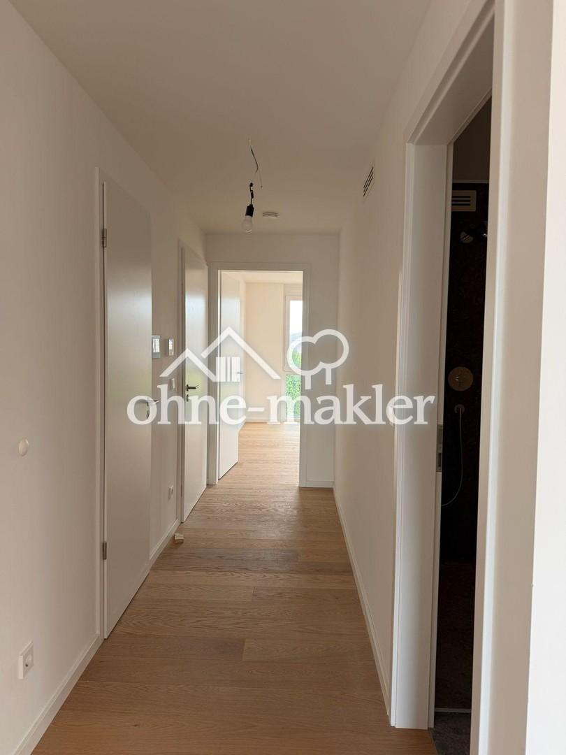 Moderne 2-Zimmer-Neubauwohnung mit Balkon & Einbauküche - Foto 1