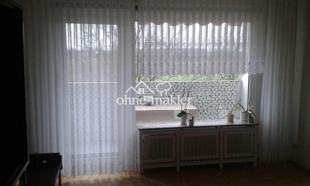 Blick ins Wohnzimmer