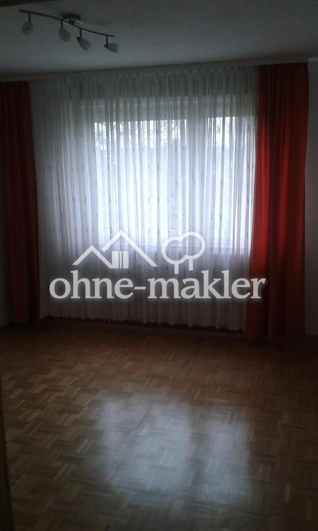 Blick ins Schlafzimmer