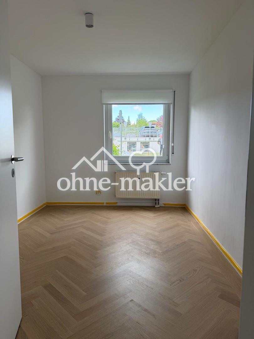 Frisch renovierte 3-Zimmer-Wohnung mit neuer EK& Terrasse - Foto 2