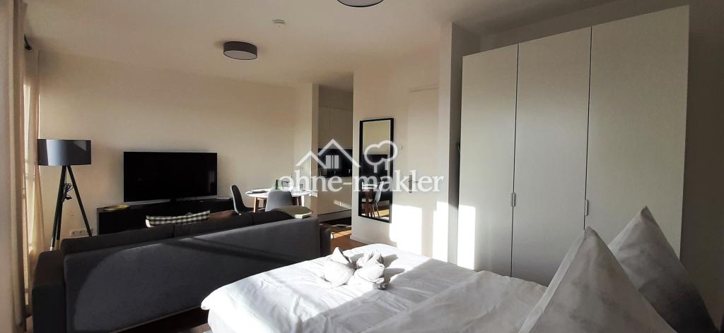 Unbefristet/Non-limited Rooftop Studio Furnished / Dachgeschoss Studio Möbliert - Photo 1