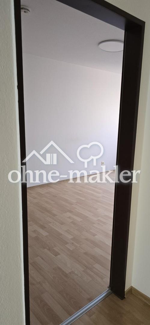 2-Zimmer Wohnung in zentraler Lage mit Balkon - Foto 2