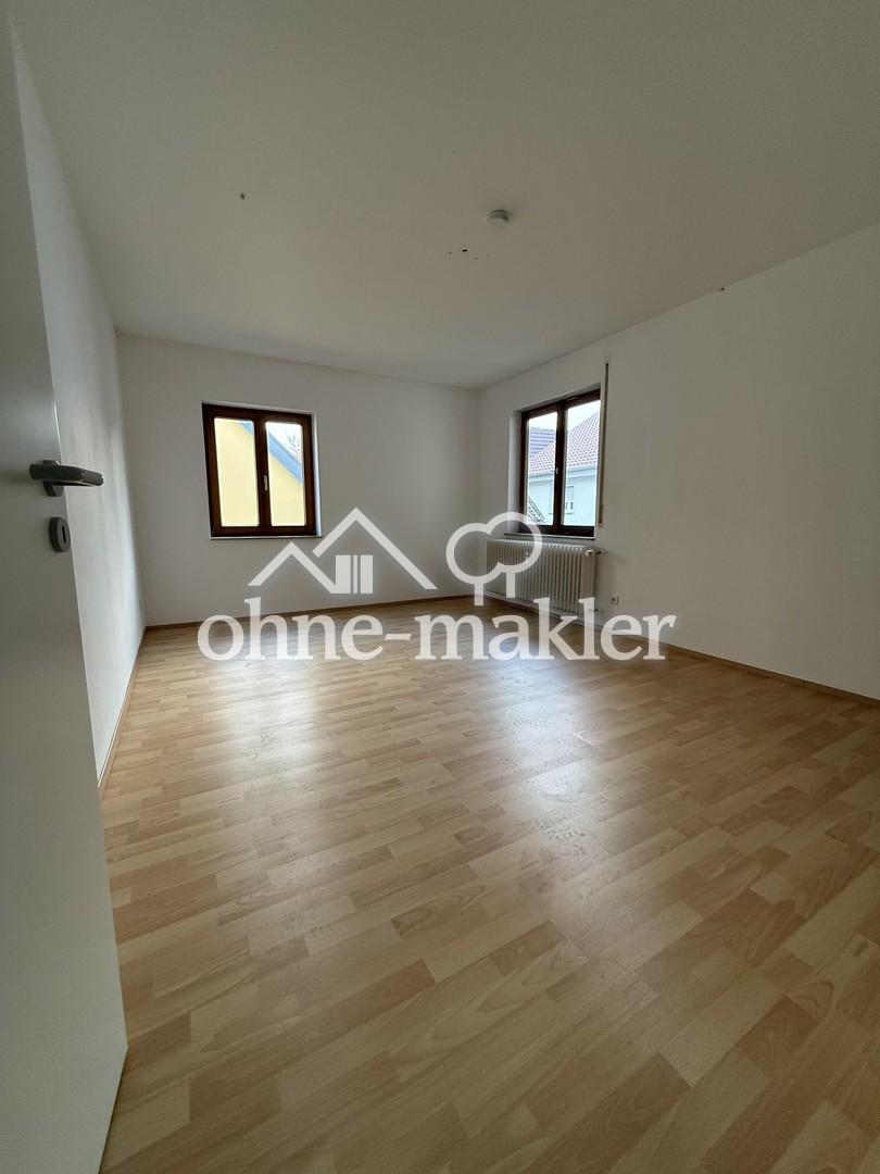 Norsingen, 3 Zimmer Wohnung in Zentraler Lage - Photo 2
