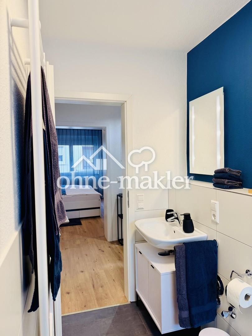 Top saniertes Mehrfamilienhaus mit vier komplett möblierten 2-Zimmer-Design-Apartments! - Foto 1