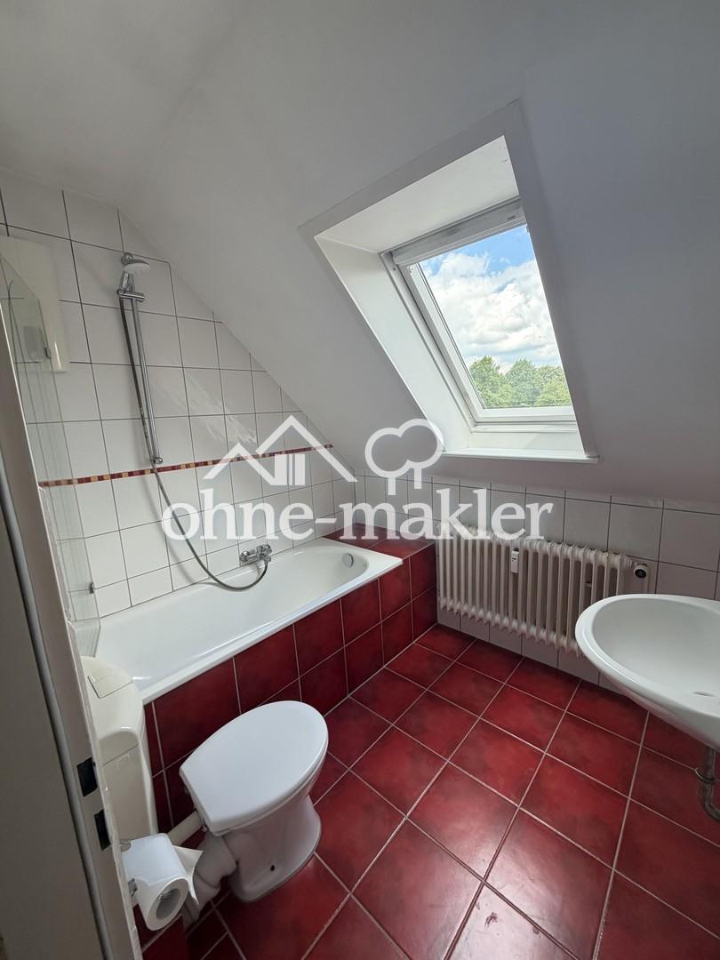 Gut geschnittene 4 Zimmer Wohnung in Wakendorf 2 - Photo 2