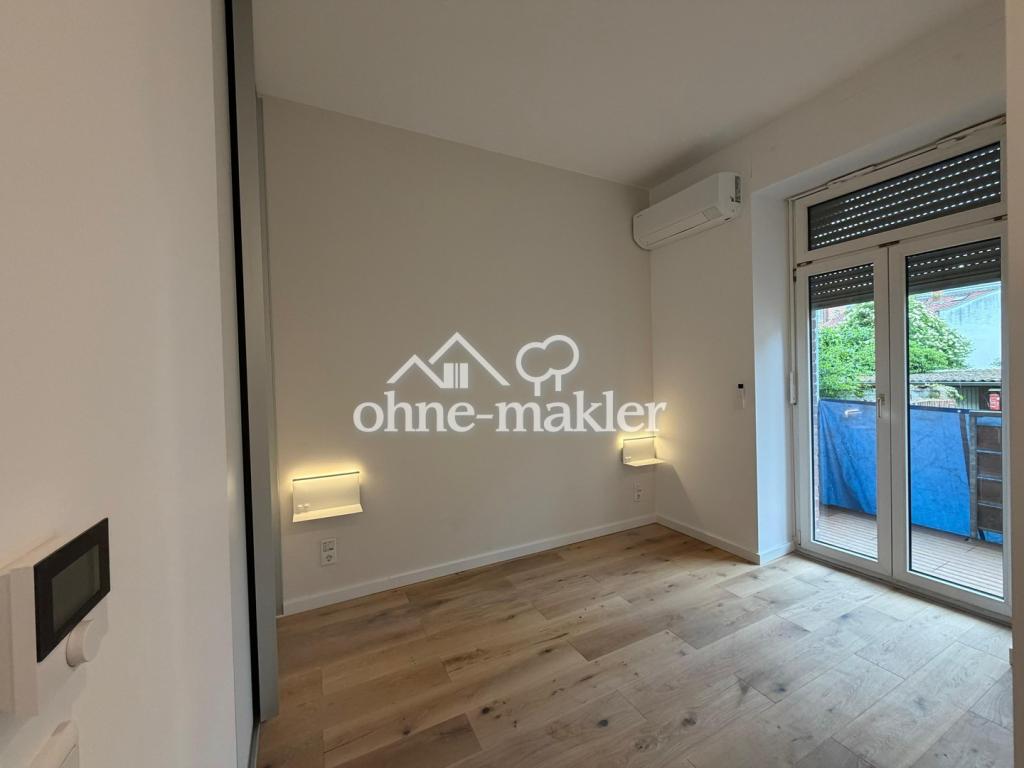 ALTBAU TRIFFT HIGH-TECH: Kernsanierte 2-Zimmer-Designwohnung mit Balkon, Garten & Klimaanlage - Foto 4