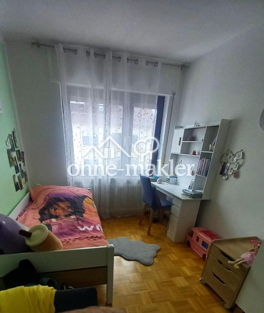 gepflegte 3 Zimmerwohnung mit Balkon in ruhiger Wohnlage - Foto 1