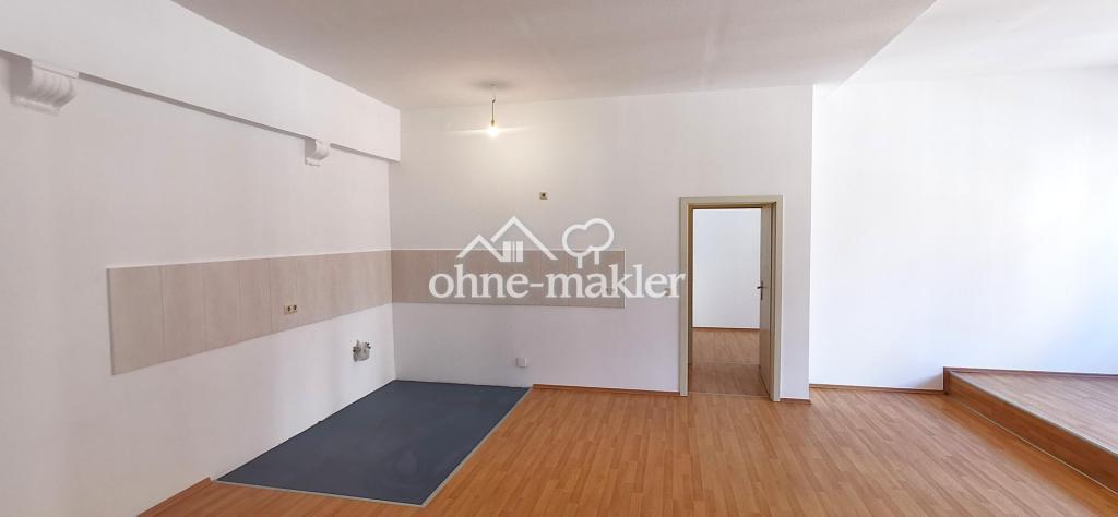 Großzügige, helle 3-Zi-Wohnung in der Freiberger Altstadt (mit Fahrstuhl) - Photo 1