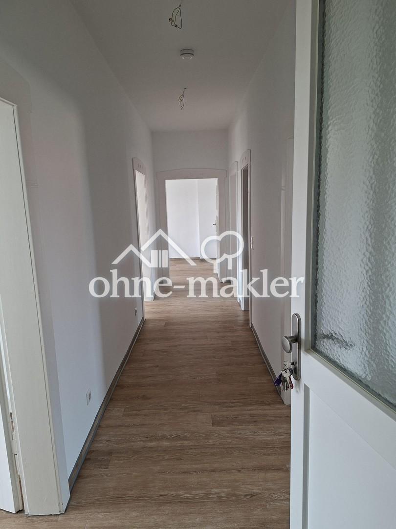 Kernsanierte, großzügige und helle 4-Zimmerwohnung - Foto 2