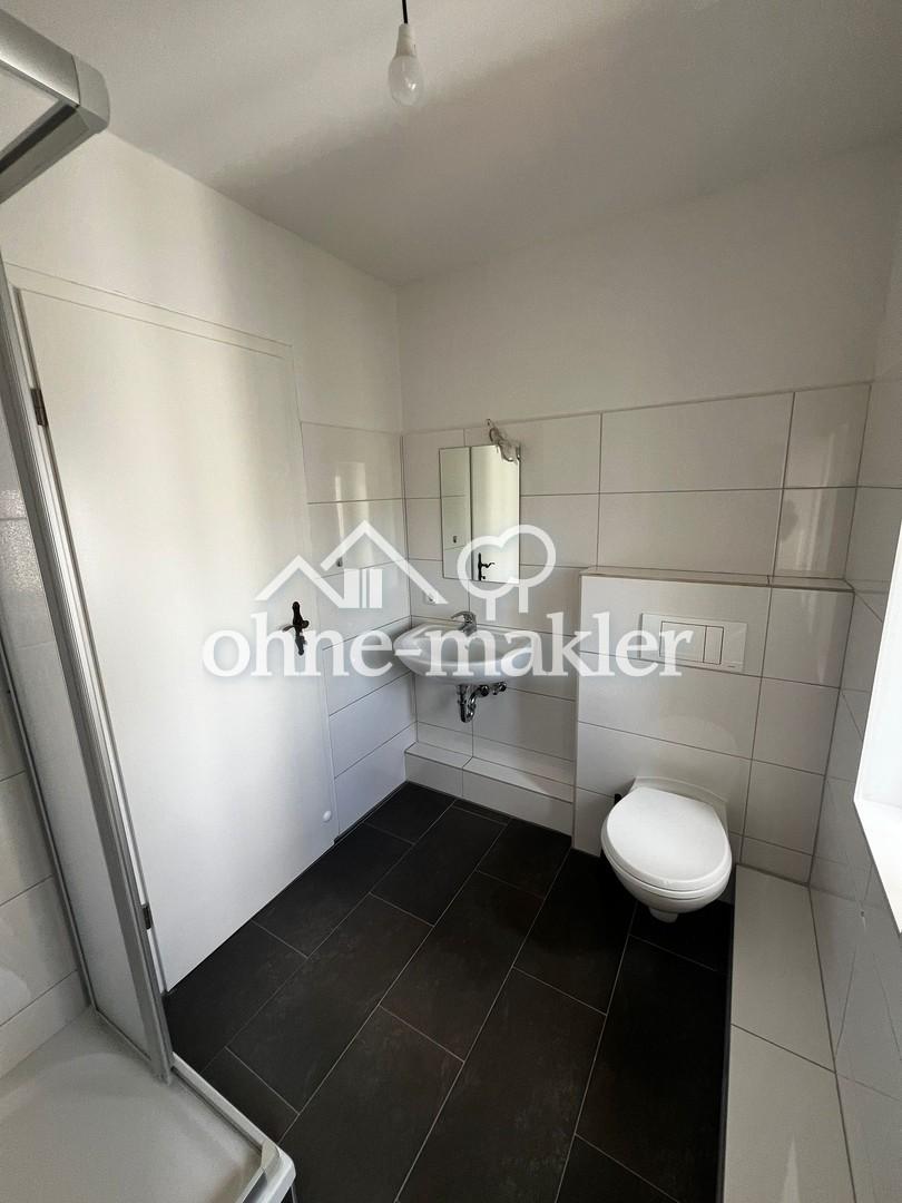BEST PRICE - Furnished Room in Shared Apartment - Available from NOW - WG Zimmer - Photo 5