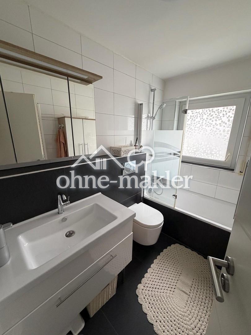 Wohnen mit Charakter: Großzügige 4,5-Zimmer-Wohnung in Leinfelden-Echterdingen (Teilmöbl.+E-Lade.) - Photo 5