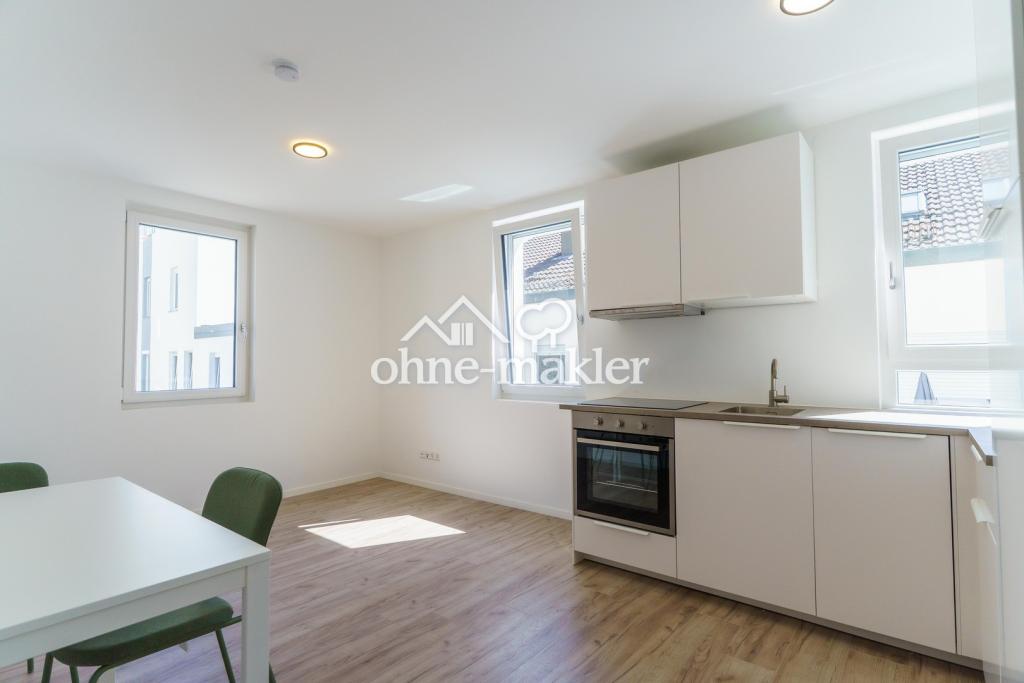 3-Zimmer-Erstbezug mit WG-Option: Historischer Charme trifft Moderne in ruhiger Hoflage - Photo 1