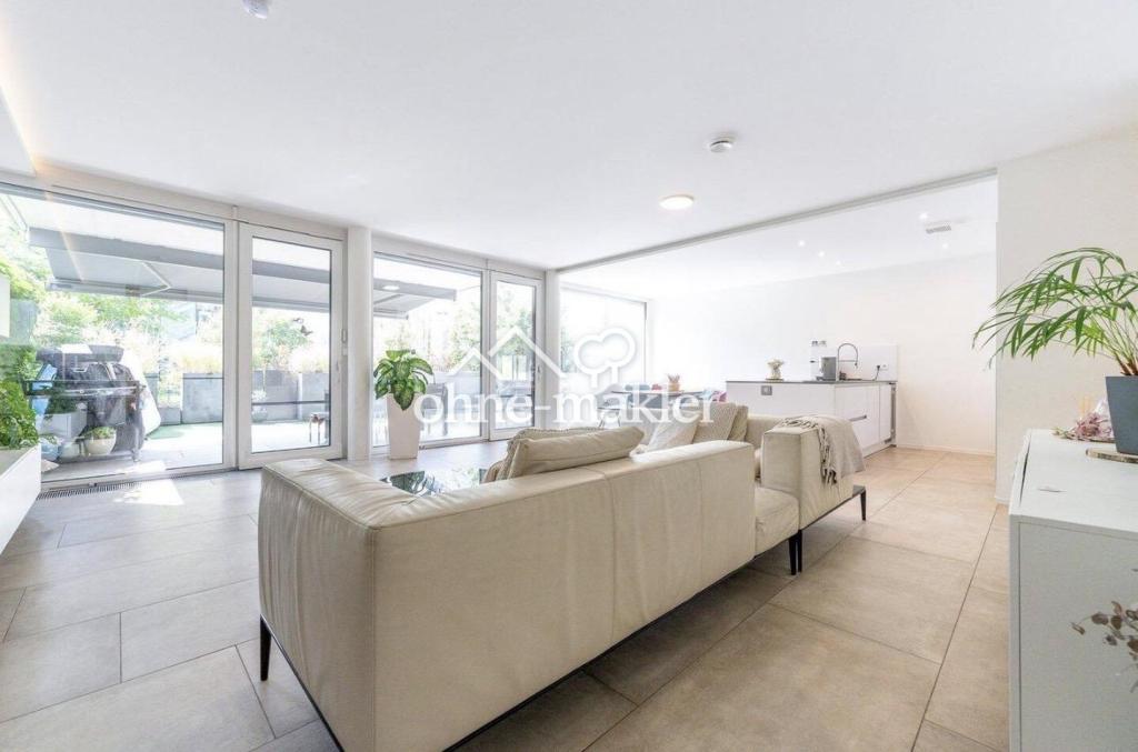 Hochwertige und Barrierefreie 3.5 Zimmer Wohnung in Stadtnähe - Photo 2