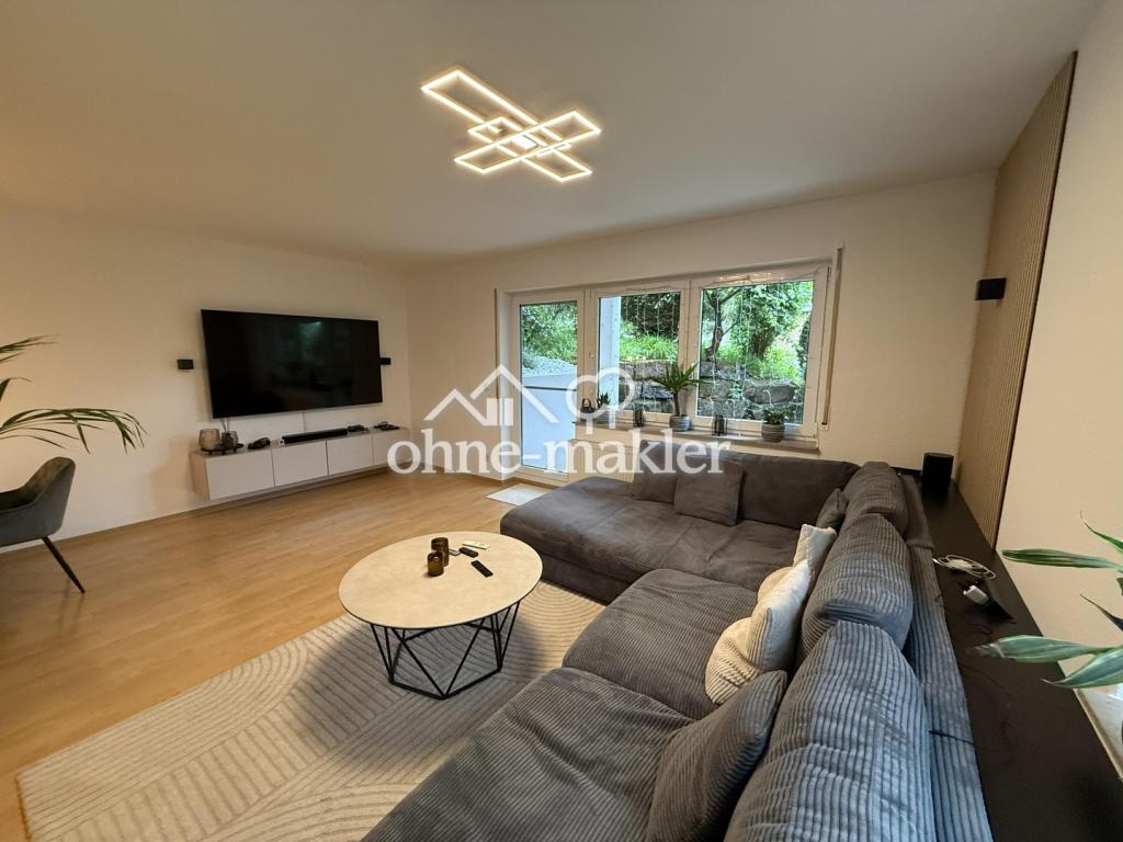 Großzügig geschnittene 2-Zi. Wohnung, große Terrasse am hohen Asperg, 5 Minuten zum Bhf Asperg - Photo 2