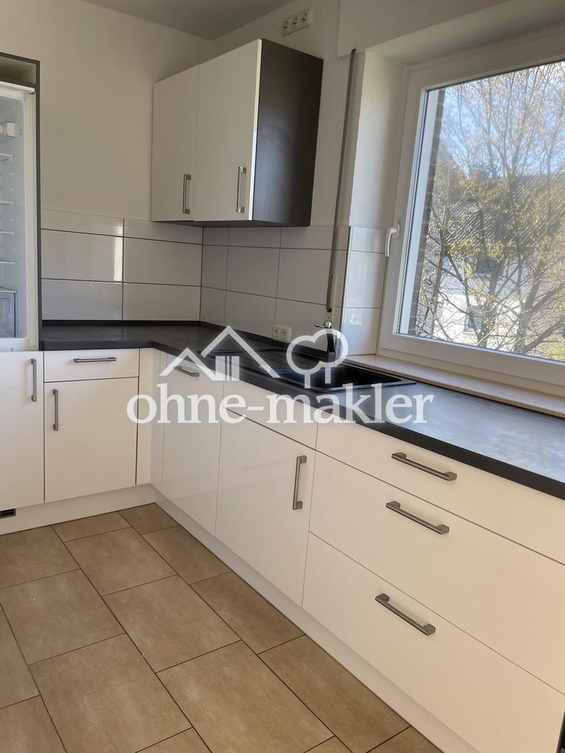 Zentral gelegene, helle 3-Raum Wohnung über 67,00 qm ab 01.07.2026 - Photo 2
