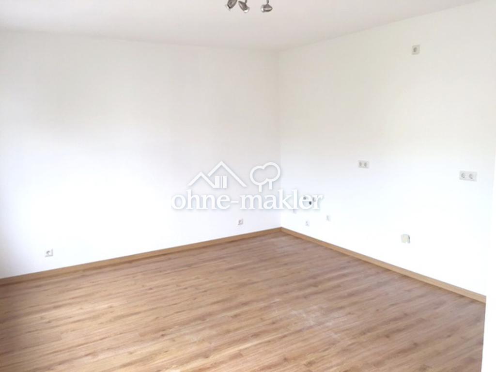 Wohnung 2.OG., Aufzug, wenige Schritte vom ICE Bahnhof - Foto 4