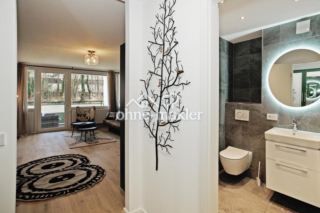 Apartment mit Balkon und EBK - komplett saniert und möbliert - Foto 3