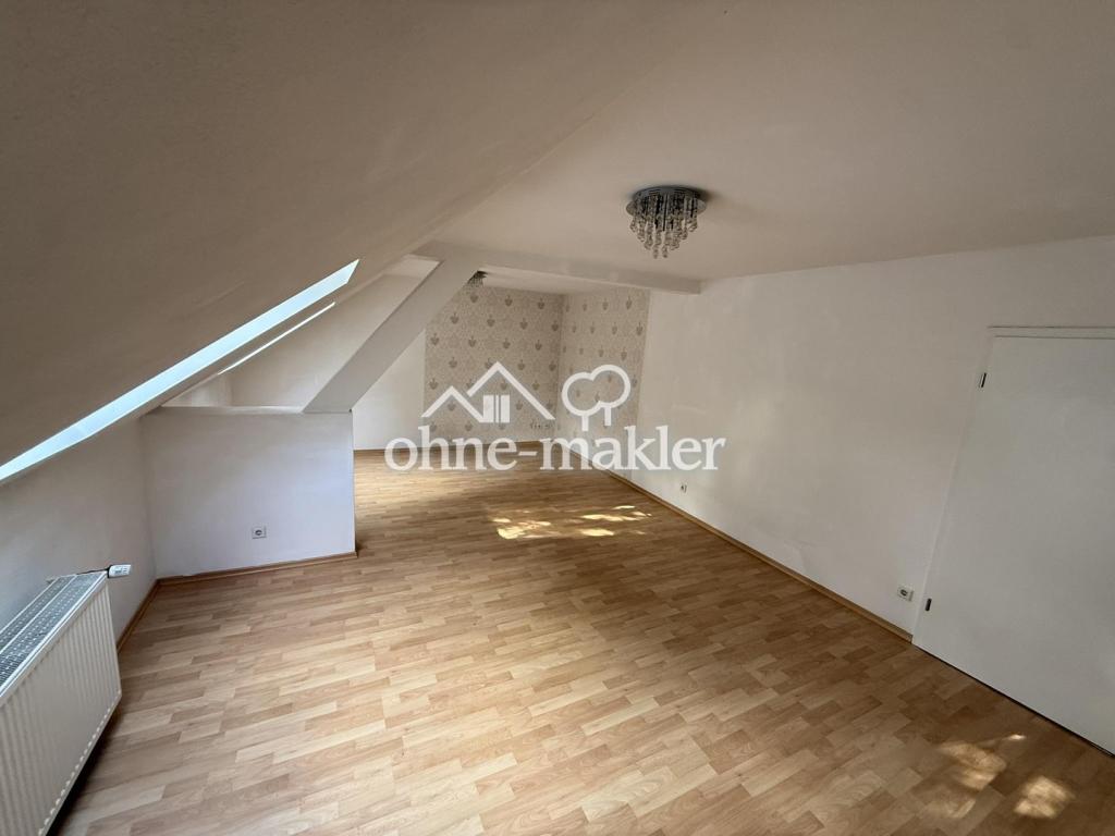 2,5 Zimmer Dachgeschoss-Wohnung in Krefeld-Fischeln - Küche inklusive - Photo 1