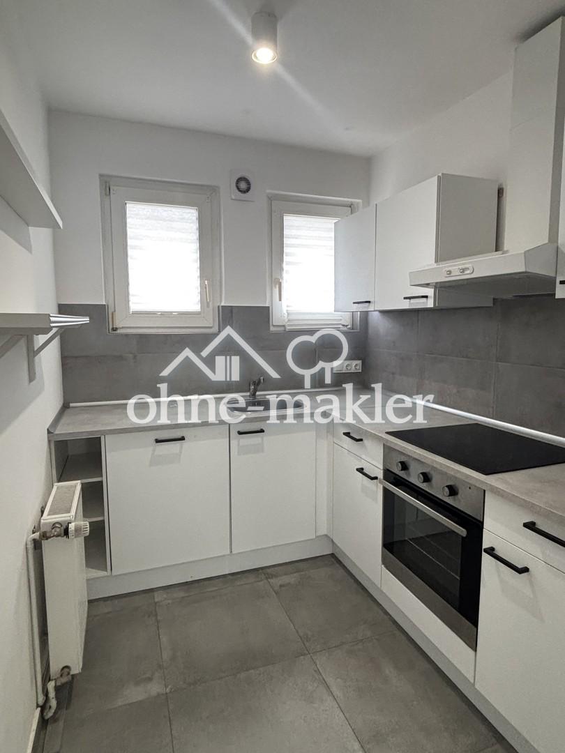 Modernisierte 3-Zimmer-Wohnung mit Balkon & Einbauküche in zentraler Lage von Mönchengladbach - Photo 2