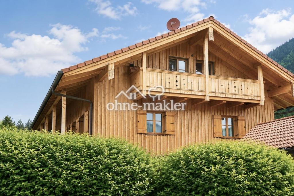 Hochwertige Landhaushälfte im Alpenidyll am Schliersee - Photo 1
