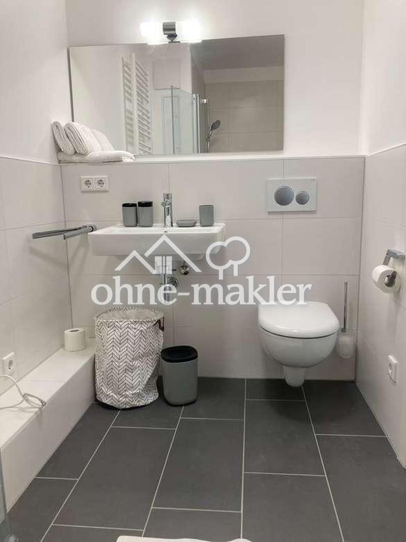 Fully furnished studio with balcony in Friedrichshain - Photo 3