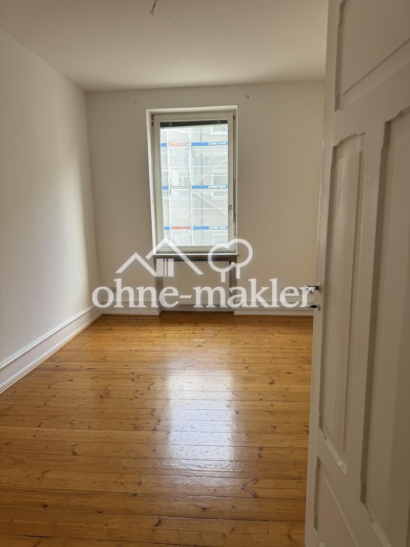 Altbau 3-Zimmer Wohnung im Stadtteil Paradies - Photo 1