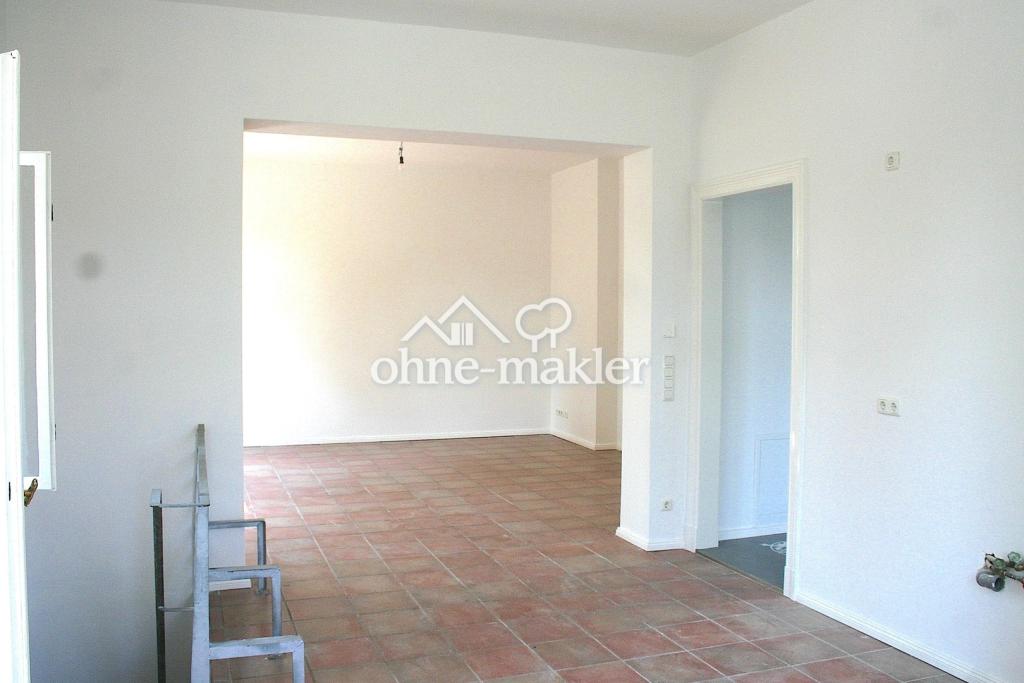 4-Zimmer-Altbau-Maisonette im Hochparterre mit Souterrain - Photo 1