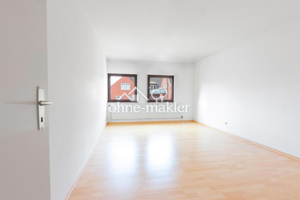 NEU RENOVIERT: Auf zwei Etagen Terrassen-Wohnung in Villenviertel Regensburg - Foto 1
