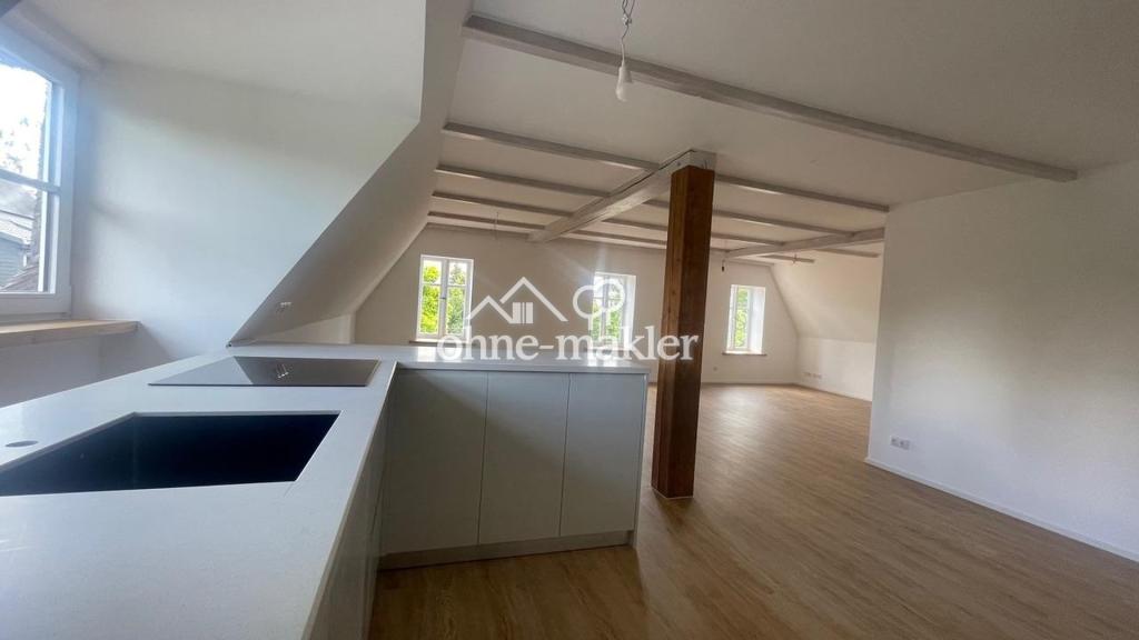 Wohn(t)raum vor den Toren Hamburgs: 4-Zimmer-Wohnung mit eigener Terrasse - Photo 2