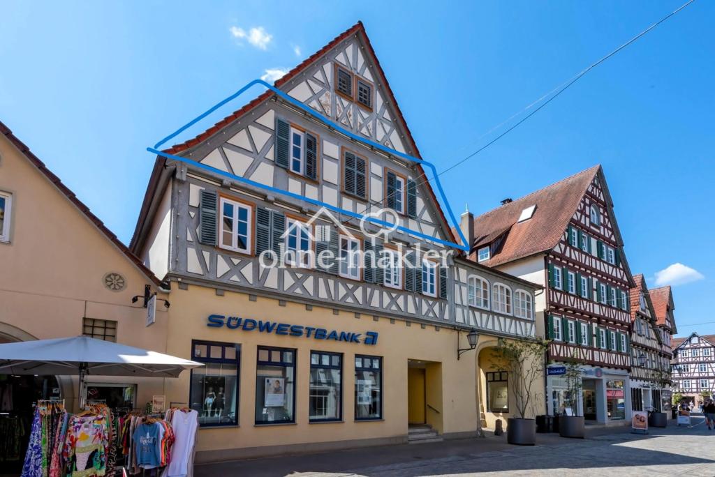 Charmante 2-Zimmer-DG-Wohnung in Schorndorf Fußgängerzone - Foto 1