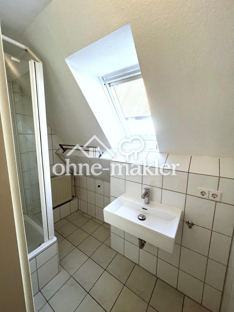 Charmante 2-Zimmer-DG-Wohnung in Schorndorf Fußgängerzone - Foto 2