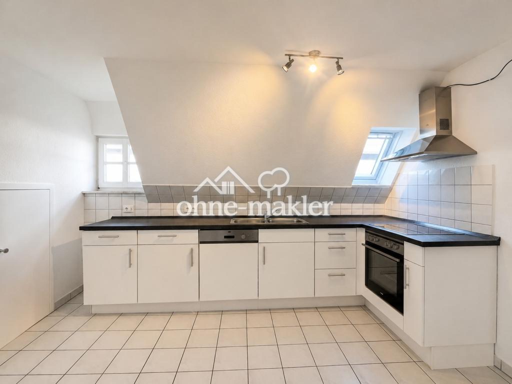 Für Stadtschwärmer: 2-Zimmer-DG-Wohnung im historischen Fachwerkhaus - Foto 2