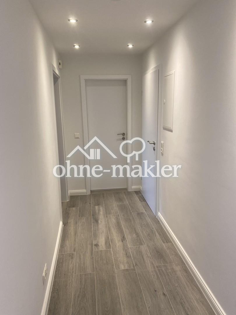 Willkommen in Ihrer neuen traumhaften 2 Zimmer Wohnung 55 qm mit Balkon - Photo 2