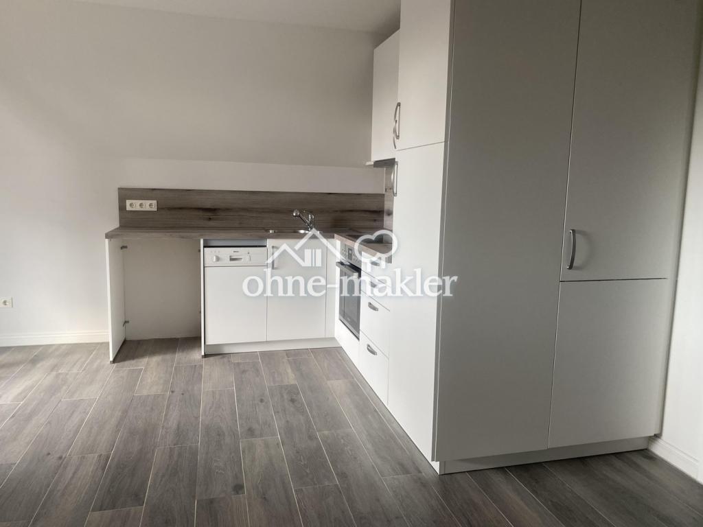 Willkommen in Ihrer neuen traumhaften 2 Zimmer Wohnung 55 qm mit Balkon - Photo 3