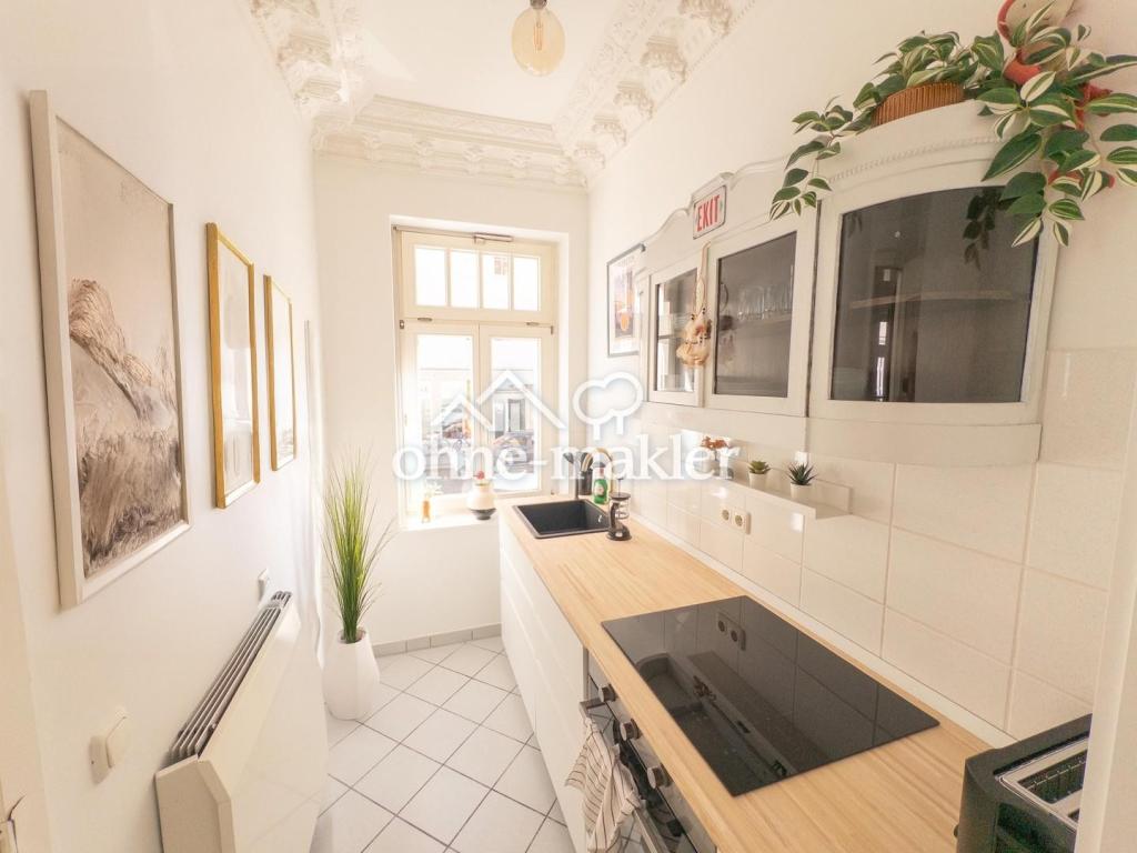 Wohnen auf Zeit: Möblierte Altbauwohnung in ruhiger Nebenstraße der Karli - Foto 5