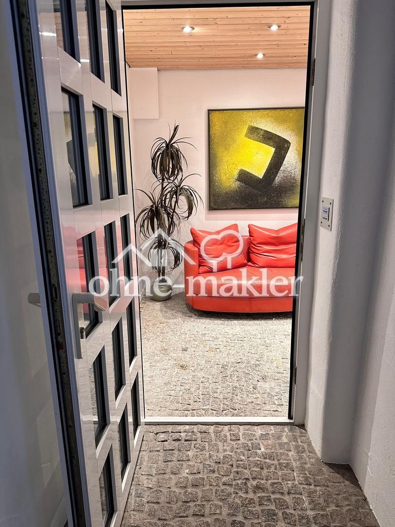 Frisch renovierte offene 2 Zimmer Wohnung, möbliert, mit Einbauküche, Terrasse und Kfz-Stellplatz - Foto 4