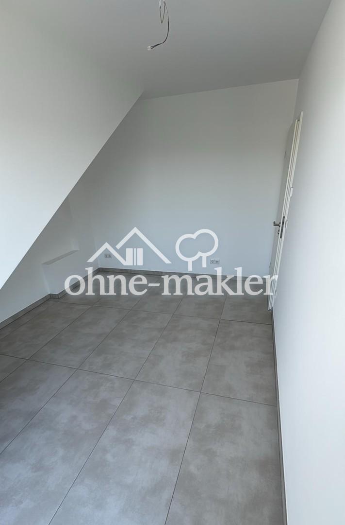 Neubau-Erstbezug, 3-Zimmer Dachgeschoss Wohnung mit großer Terrasse - Foto 4