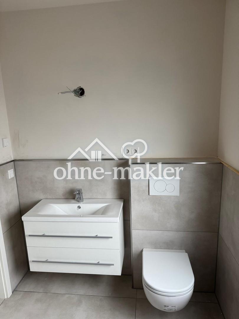 Neubau-Erstbezug, 3-Zimmer Dachgeschoss Wohnung mit großer Terrasse - Foto 3