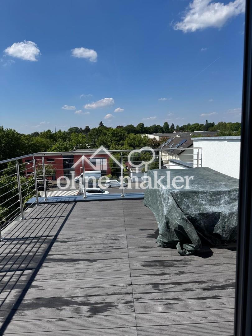 Neubau, 3-Zimmer Dachgeschoss Wohnung mit großer Terrasse - Photo 3