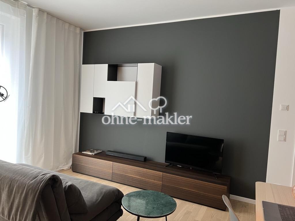 Exklusive 2-Zimmer-Wohnung in Friedrichshain // Exclusive 2-room apartment in Friedrichshain - Photo 2