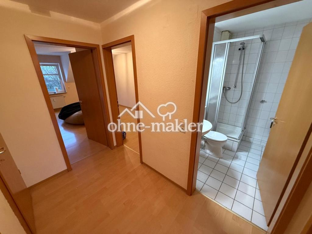 Charmante 2-Zimmer-Dachgeschosswohnung mit Balkon & Stellplatz in Top-Lage von Lohfelden - Photo 5