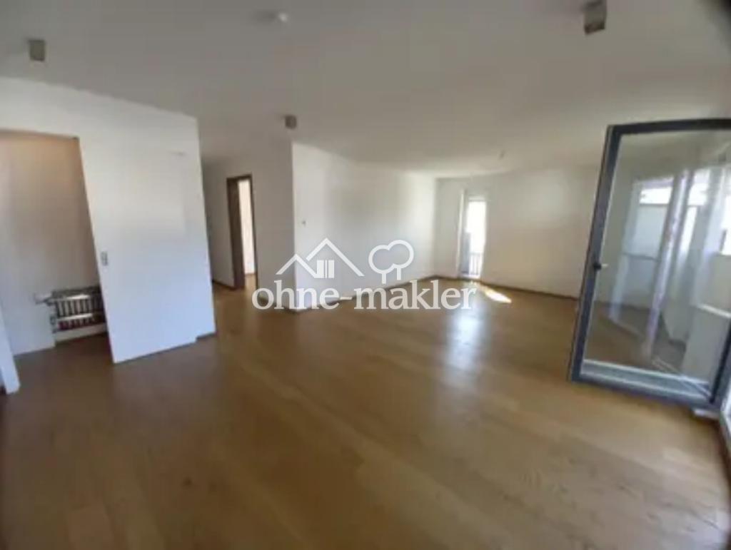 Zauberhafte 2-Zimmer-Wohnung, direkt an der Spree, gehobene Innenausstattung mit Balkon - Foto 1