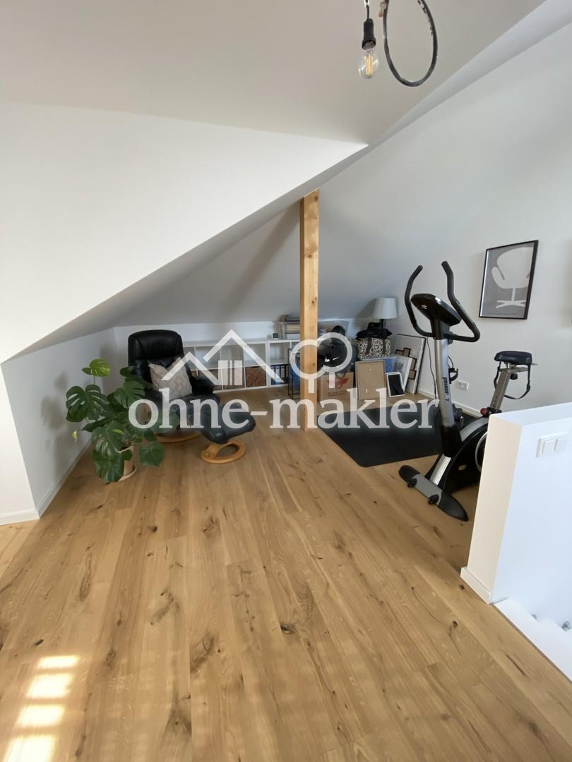 EXKLUSIV: Großes KFW 55 Effizienzhaus in Top Lage - Foto 1