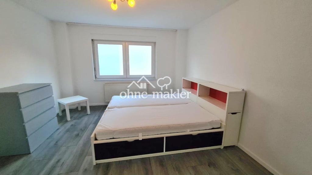 Helle vollmöblierte Dreizimmerwohnung, zentral in Göppingen - Foto 2