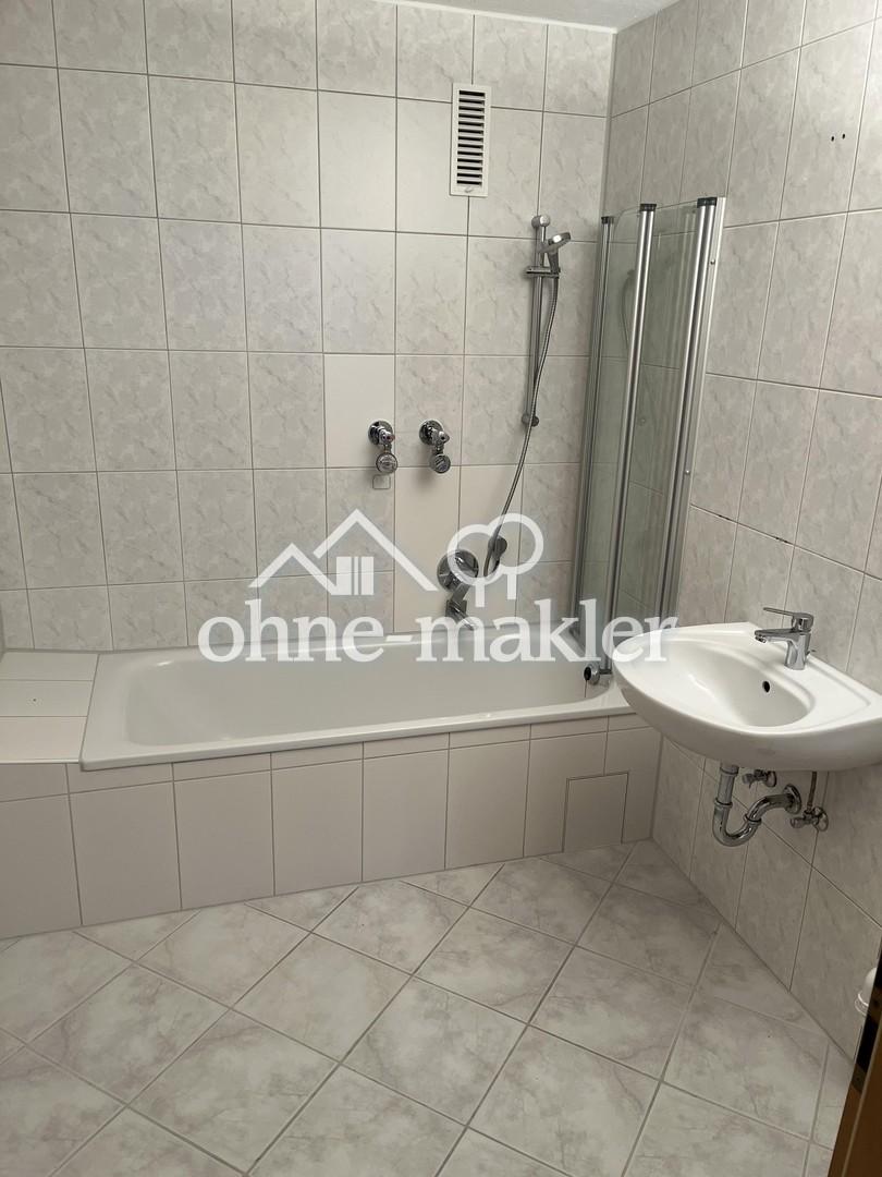 3 Zimmer Wohnung mit Balkon, Fahrstuhl, TG-Stellplatz in Schwetzingen zu vermieten - Foto 3