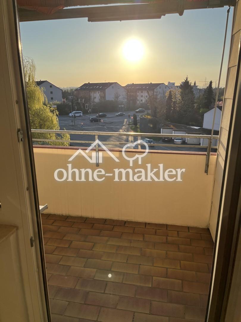 3 Zimmer Wohnung mit Balkon, Fahrstuhl, TG-Stellplatz in Schwetzingen zu vermieten - Foto 4
