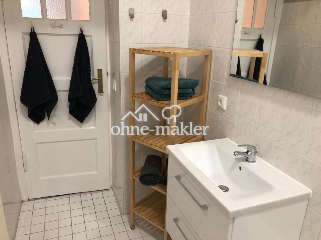 PBerg! Möblierte, gemütliche, ruhige 2-Zimmer Wohnung mit Balkon im Denkmalschutz Ensemble - Photo 3