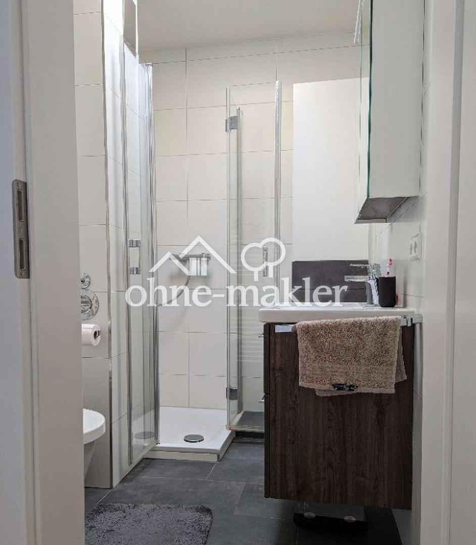Sehr schöne, moderne 2 Zi-Whg mit Einbauküche (Spülmaschine), Balkon und AA in Frankfurt am Main - Photo 3