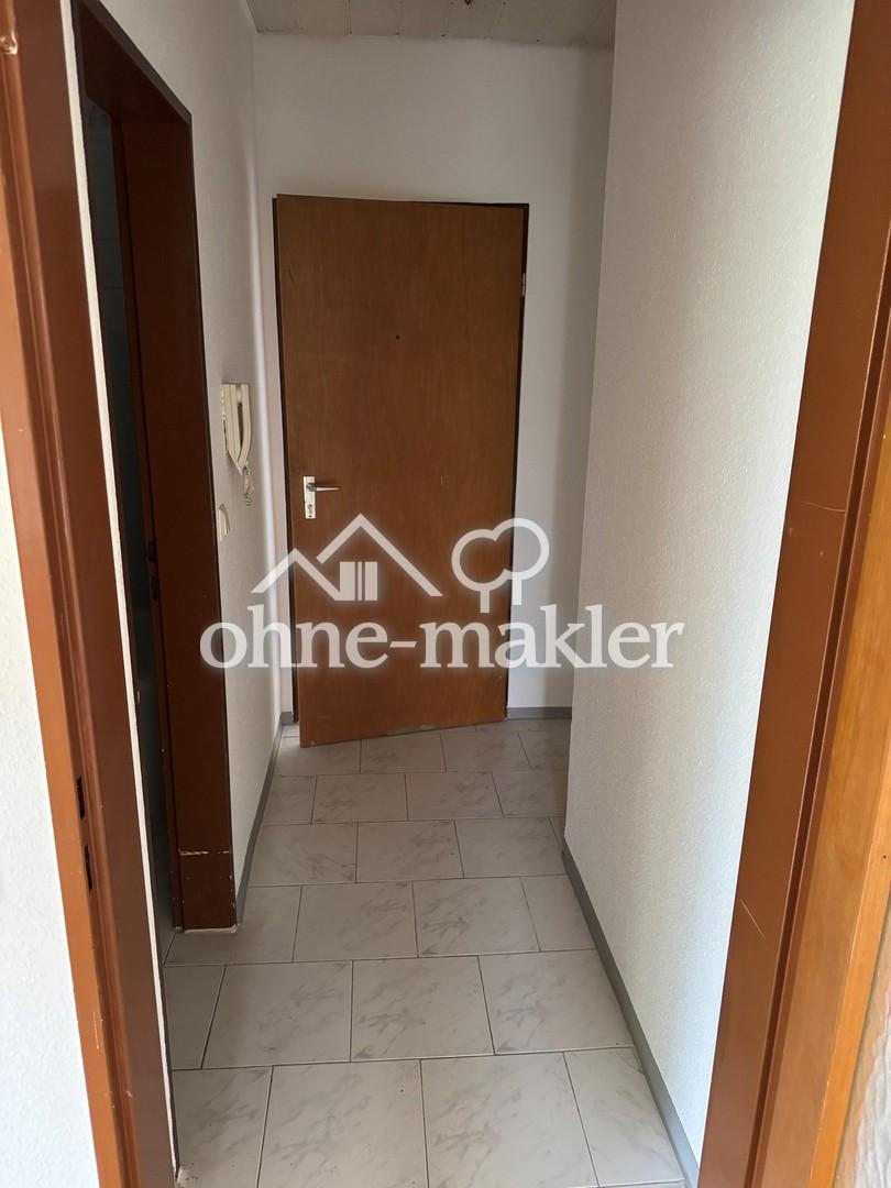 Gemütliche 1-Zimmer-Erdgeschosswohnung mit Terrasse und Stellplatz in Weinsberg - Photo 3