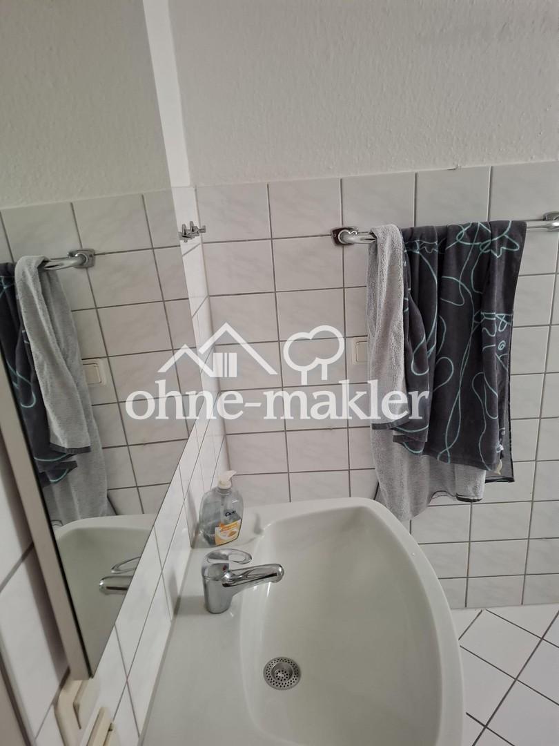 Zentrale 2,5 Zimmerwohnung auf zwei Etagen mit Küche - Foto 5